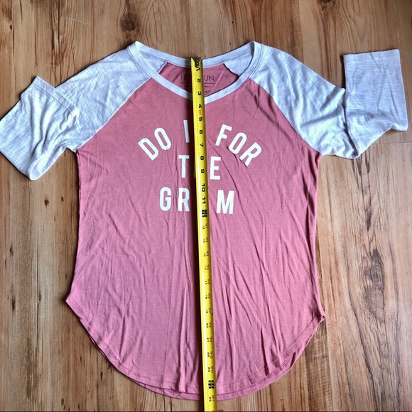 NEW Raglan Baseball Tee DO IT FOR THE GRAM Shirt Top Medium Women’s Juniors NWOT - Picture 7 of 14